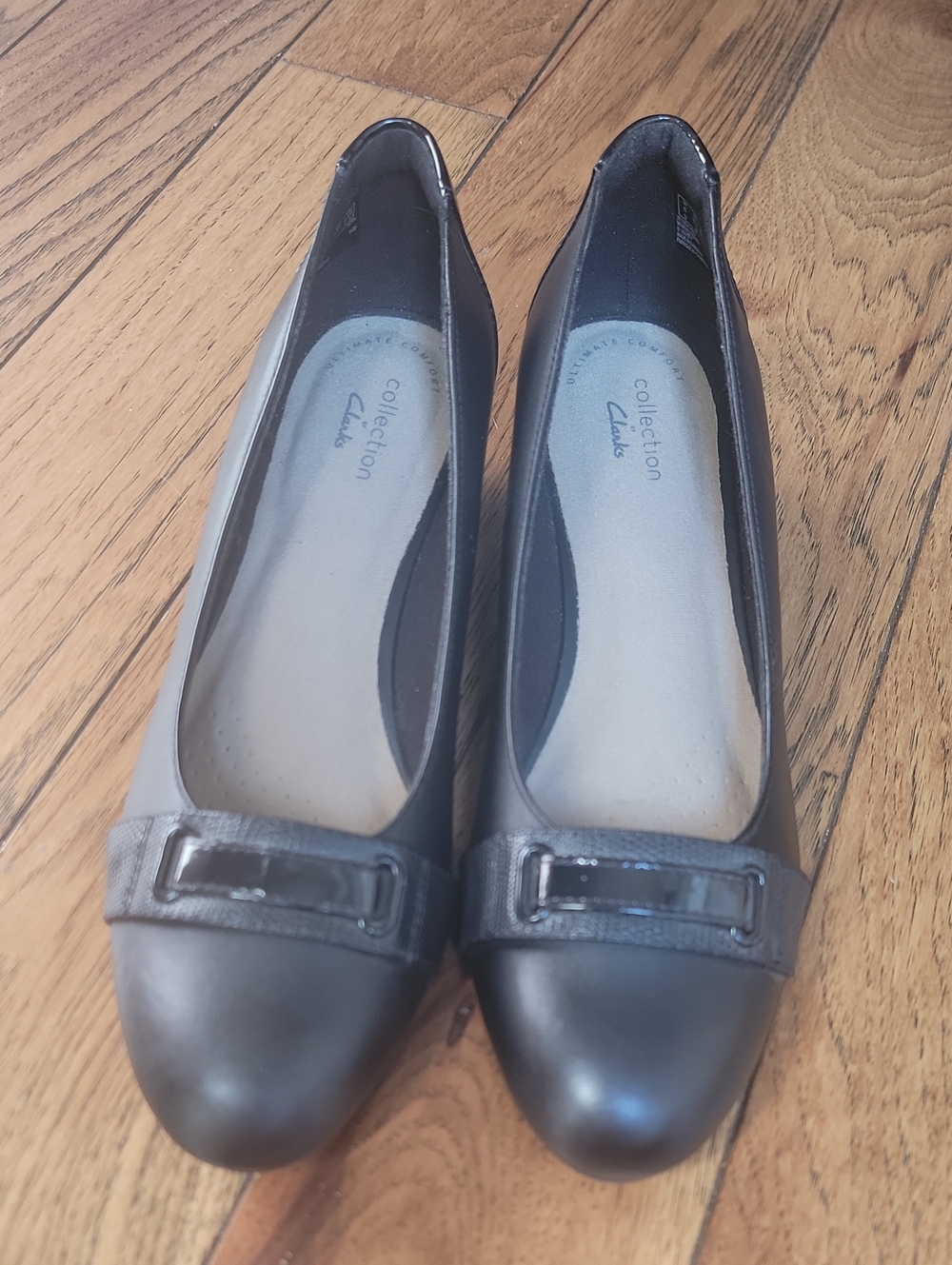 Clarks Collection Black Leather Ballet Flats